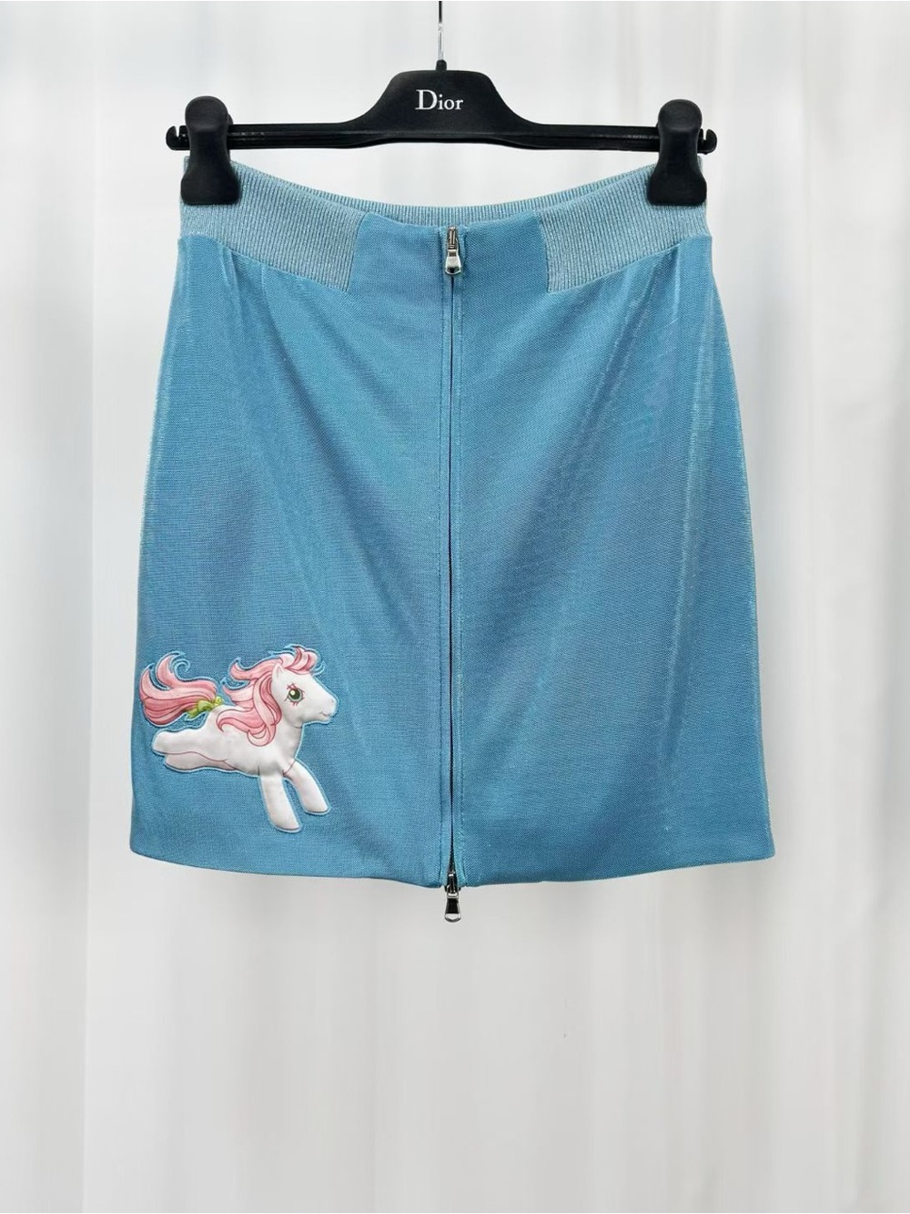 🚩steal Moschino Light Blue Knit Mini Skirt with Pony Appliqué